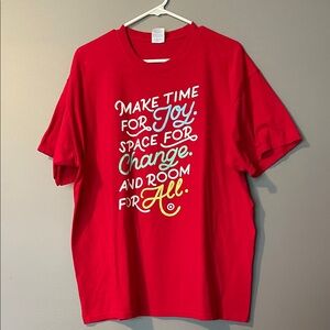 Red Target Short Sleeve T-shirt